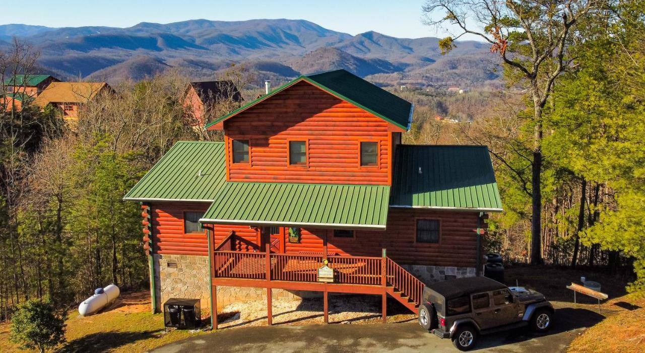 2 King Bedroom Cabin! 2 Jacuzzi Bath! Stunning Mtn View! Hot Tub! Game Room! Sevierville Exterior foto